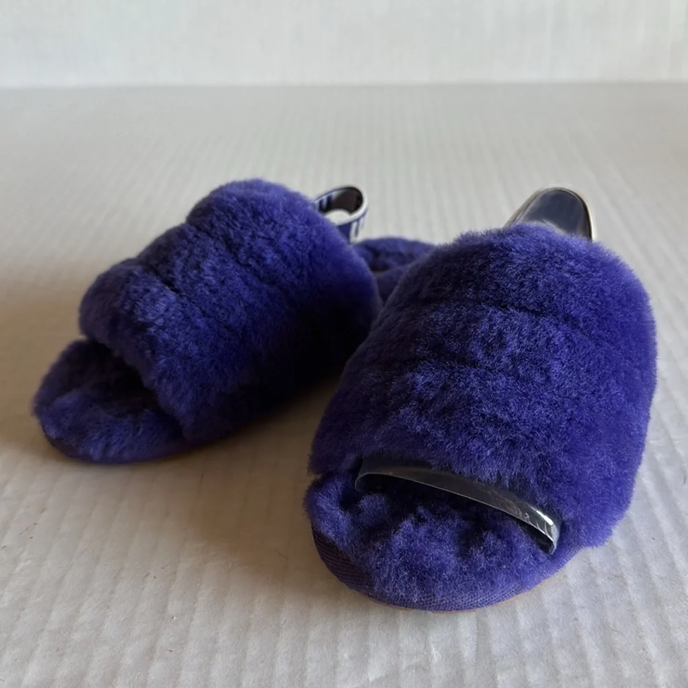 NWOT Ugg Purple Fluff Yeah Slides